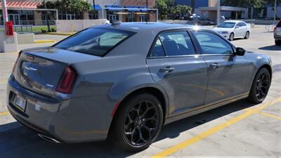 2019 Chrysler 300 Series Touring  DREAM CAR ! DREAM COLOR ! LIVE THE DREAM!  BEYOND LUXURIOS !  LOW LOW MILES ! - Photo 6 - Honolulu, HI 96818