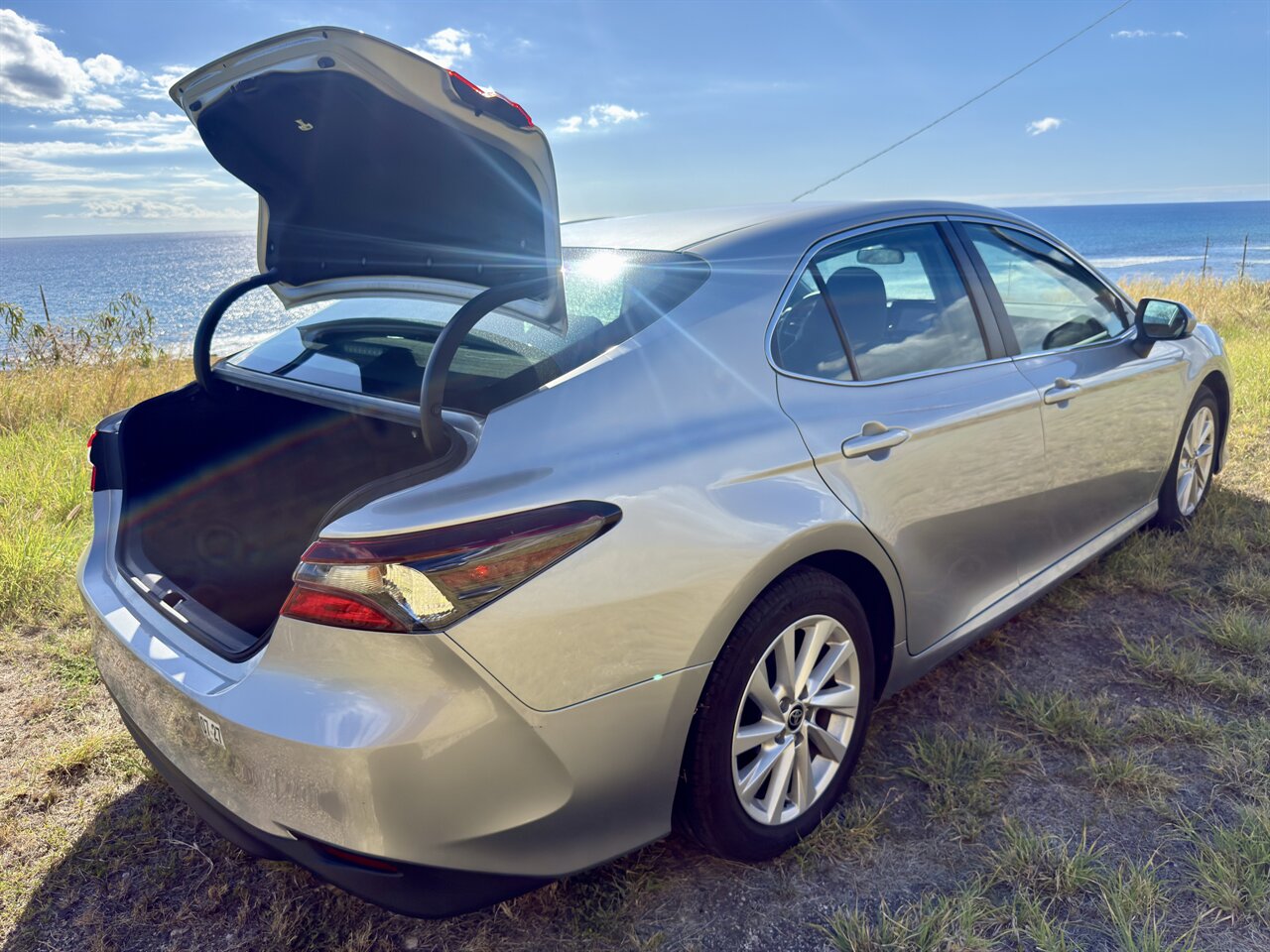2024 Toyota Camry SUPER LOW MILES ! LIKE NEW ! - Photo 10 - Honolulu, HI 96818