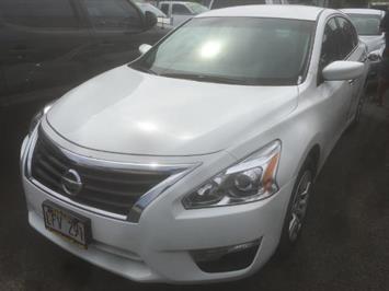 2015 Nissan Altima 2.5 NISSAN QUALITY !  FULL SIZE COMFORT ! - Photo 2 - Honolulu, HI 96818