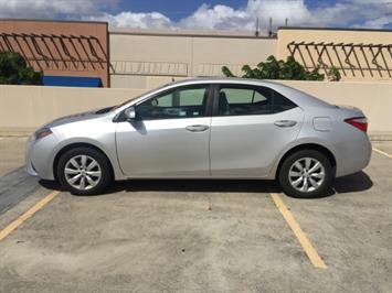 2015 Toyota Corolla LE   TOYOTA QUALITY !  RELIABLE & AFFORDABLE GAS SAVER ! - Photo 5 - Honolulu, HI 96818