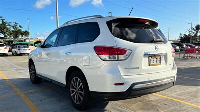 2015 Nissan Pathfinder SV NISSAN QUALITY!  3RD ROW SEATING *****WE FINANCE***** - Photo 3 - Honolulu, HI 96818