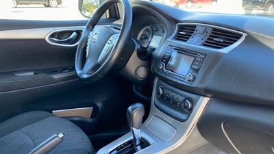 2015 Nissan Sentra SV  MIDSIZE COMFORT ! GAS SAVER ! - Photo 13 - Honolulu, HI 96818