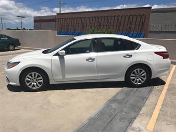 2016 Nissan Altima 2.5 S  FULL SIZE COMFORT ! - Photo 2 - Honolulu, HI 96818