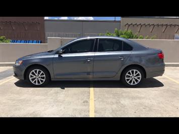 2014 Volkswagen Jetta SE PZEV   - Photo 2 - Honolulu, HI 96818