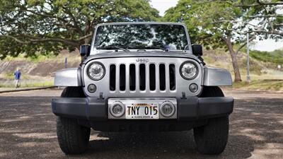 2018 Jeep Wrangler JK Unlimited Sahara HIGHLINE SPECIAL RARE  4X4! BEYOND ADVENTURE !  CONVERTIBLE IN HAWAII ! - Photo 8 - Honolulu, HI 96818