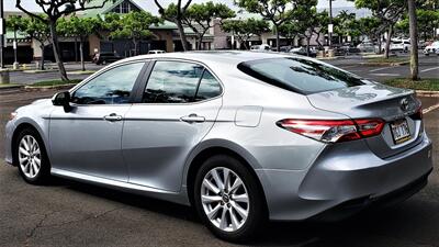 2018 Toyota Camry LE  RELIABLE AND BEAUTIFUL! - Photo 3 - Honolulu, HI 96818