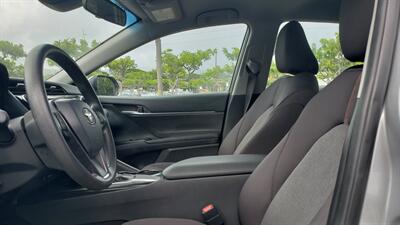 2018 Toyota Camry LE  RELIABLE AND BEAUTIFUL! - Photo 11 - Honolulu, HI 96818