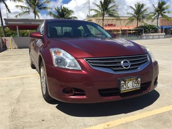 2012 Nissan Altima 2.5  Full Size Comfort - Photo 6 - Honolulu, HI 96818