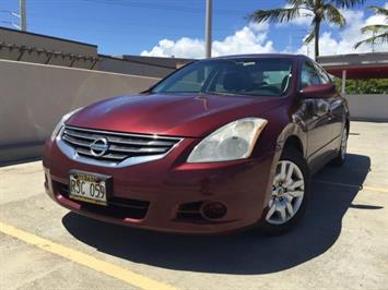 2012 Nissan Altima 2.5  Full Size Comfort - Photo 1 - Honolulu, HI 96818