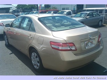 2010 Toyota Camry LE  RELIABLE AND BEAUTIFUL ! - Photo 2 - Honolulu, HI 96818