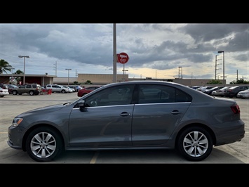 2016 Volkswagen Jetta 1.4T SE GERMAN PRECISION DESIGN !  PREFERRED SE MODEL ! BEYOND AWESOME ! AFFORDABLE ! - Photo 8 - Honolulu, HI 96818