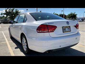 2013 Volkswagen Passat S  Low Miles  BEAUTIFUL STYLE & COMFORT ! SUPER LOW LOW MILES ! - Photo 7 - Honolulu, HI 96818