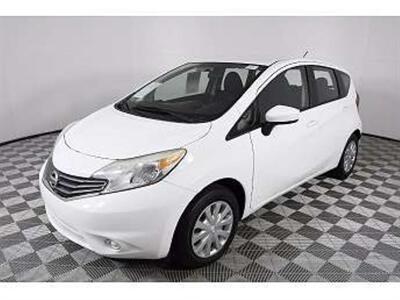 2015 Nissan Versa Note S HATCHBACK  HARD TO FIND !  GAS SAVER! PRICED TO SELL ! - Photo 1 - Honolulu, HI 96818