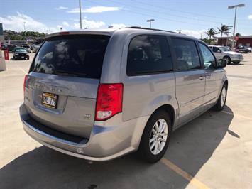 2016 Dodge Grand Caravan SXT Plus  7 PASSENGER  AFFORDABLE. LOW MILES! - Photo 4 - Honolulu, HI 96818