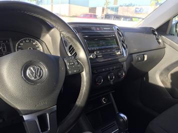 2013 Volkswagen Tiguan SUV 5 SEATER SUPER LOW MILES !  GERMAN PRECISION DESIGNED ! - Photo 14 - Honolulu, HI 96818