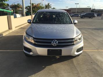 2013 Volkswagen Tiguan SUV 5 SEATER SUPER LOW MILES !  GERMAN PRECISION DESIGNED ! - Photo 4 - Honolulu, HI 96818