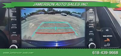 2021 Toyota Highlander XLE   - Photo 15 - Benton, IL 62812