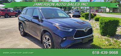 2021 Toyota Highlander XLE   - Photo 3 - Benton, IL 62812