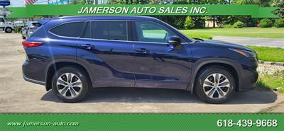 2021 Toyota Highlander XLE   - Photo 4 - Benton, IL 62812