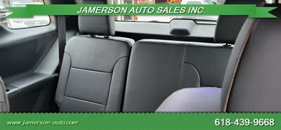 2023 Chevrolet Traverse High Country   - Photo 7 - Benton, IL 62812