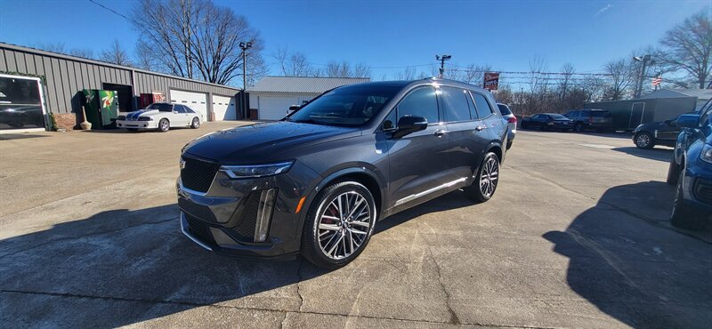 2022 Cadillac XT6 Sport