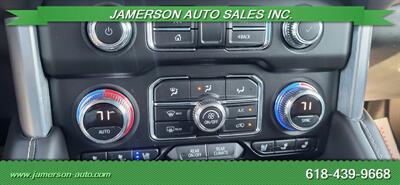2022 GMC Yukon SLT   - Photo 11 - Benton, IL 62812