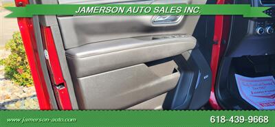 2022 GMC Yukon SLT   - Photo 9 - Benton, IL 62812