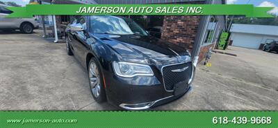 2018 Chrysler 300 Series Limited   - Photo 5 - Benton, IL 62812