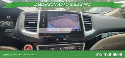 2019 Honda Ridgeline RTL-E   - Photo 15 - Benton, IL 62812