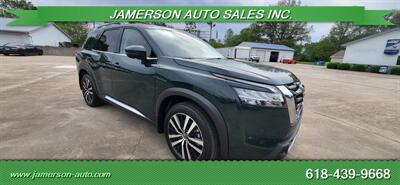 2024 Nissan Pathfinder Platinum - Photo 2 - Benton, IL 62812
