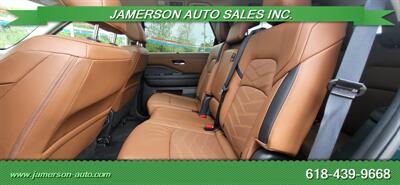 2024 Nissan Pathfinder Platinum - Photo 11 - Benton, IL 62812