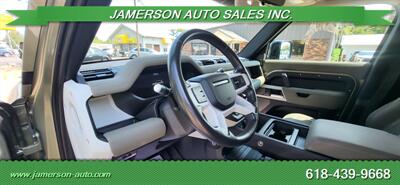 2020 Land Rover Defender 110 First Edition   - Photo 13 - Benton, IL 62812