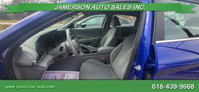 2024 Hyundai ELANTRA SEL   - Photo 9 - Benton, IL 62812