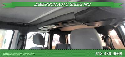 2016 Jeep Wrangler Sport   - Photo 11 - Benton, IL 62812