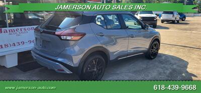 2024 Nissan Kicks SR   - Photo 2 - Benton, IL 62812