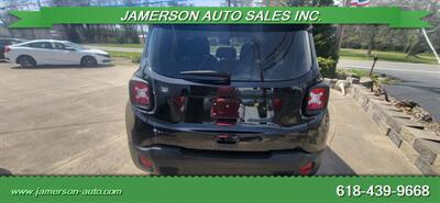 2023 Jeep Renegade Altitude   - Photo 6 - Benton, IL 62812
