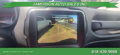 2023 Jeep Renegade Altitude   - Photo 15 - Benton, IL 62812