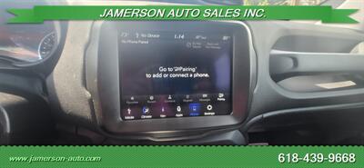 2023 Jeep Renegade Altitude   - Photo 14 - Benton, IL 62812