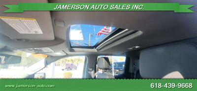 2024 GMC Sierra 1500 SLT   - Photo 13 - Benton, IL 62812