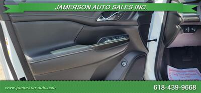 2023 GMC Acadia SLT   - Photo 10 - Benton, IL 62812