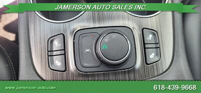 2023 GMC Acadia SLT   - Photo 12 - Benton, IL 62812