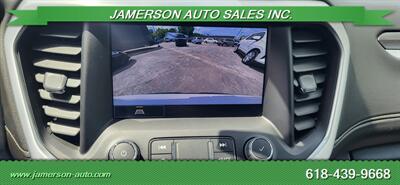 2023 GMC Acadia SLT   - Photo 14 - Benton, IL 62812