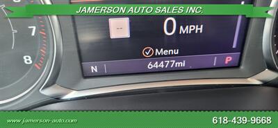 2023 GMC Acadia SLT   - Photo 16 - Benton, IL 62812