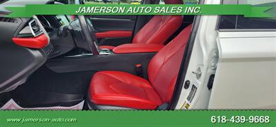 2018 Toyota Camry XSE - Photo 11 - Benton, IL 62812