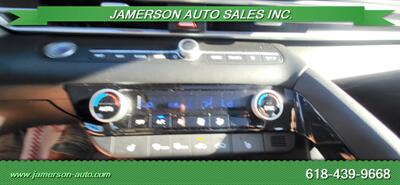 2025 Hyundai ELANTRA SEL Convenience - Photo 14 - Benton, IL 62812