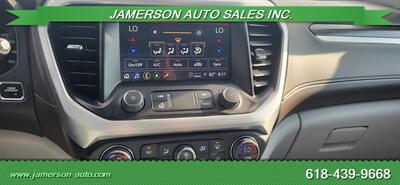 2023 GMC Acadia SLT   - Photo 14 - Benton, IL 62812