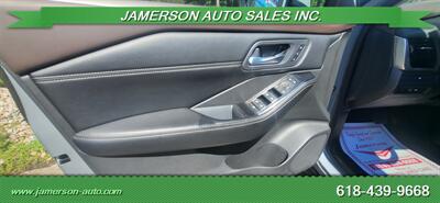 2023 Nissan Rogue SL - Photo 9 - Benton, IL 62812