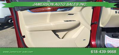 2017 Cadillac XT5 Luxury   - Photo 10 - Benton, IL 62812