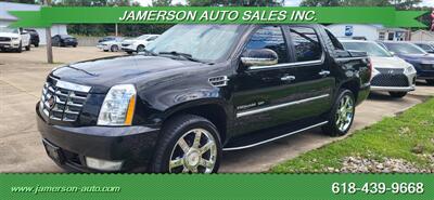 2013 Cadillac Escalade Luxury - Photo 1 - Benton, IL 62812