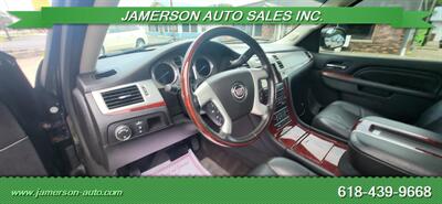 2013 Cadillac Escalade Luxury - Photo 8 - Benton, IL 62812